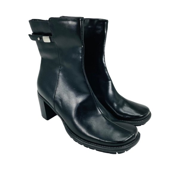 Predictions - Women’s Black Zipper Boot - Size 5 - Picture 3 of 9